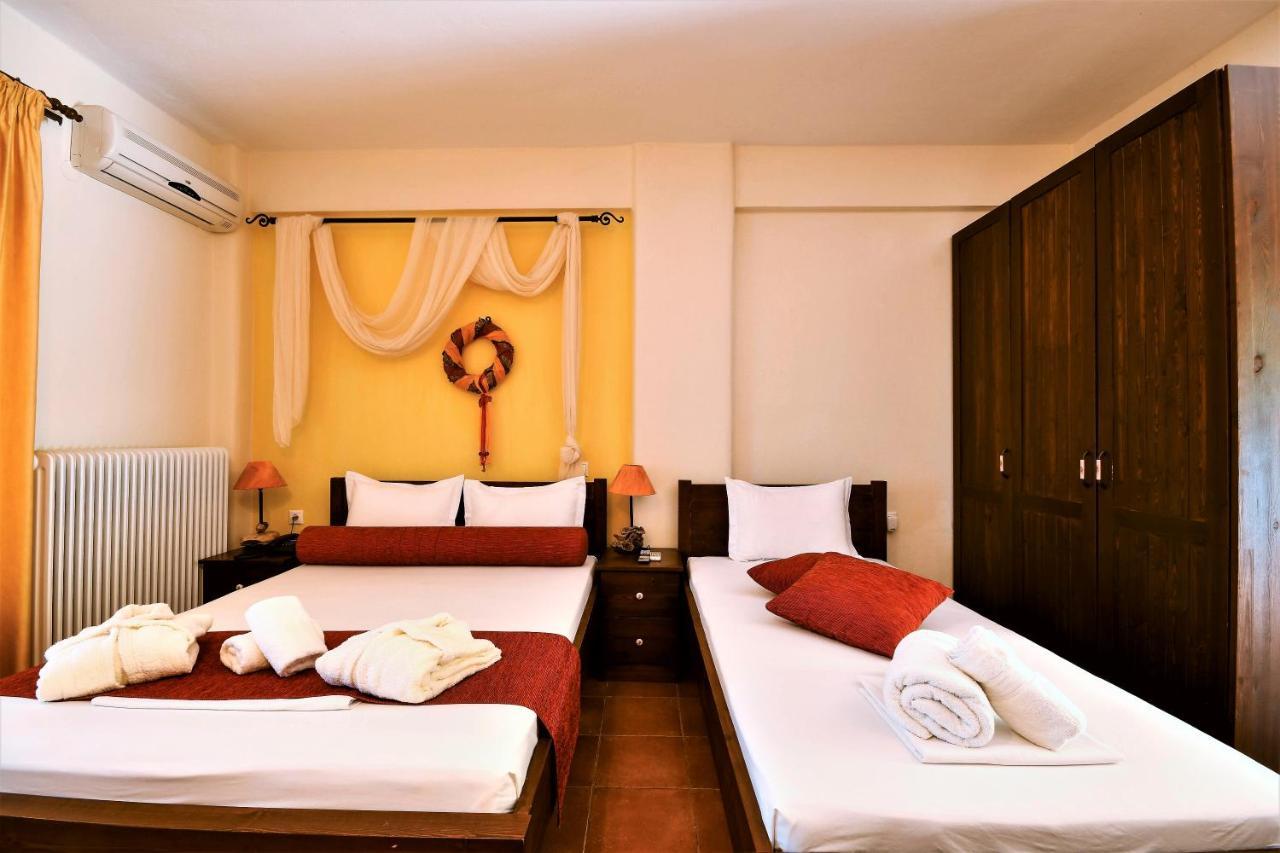 Guesthouse Amanitis Caesarea Skiti Exterior photo